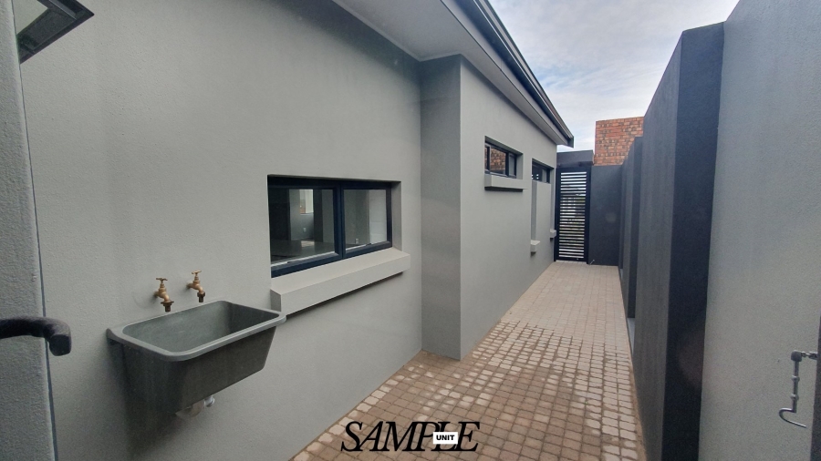 3 Bedroom Property for Sale in Dana Bay Western Cape